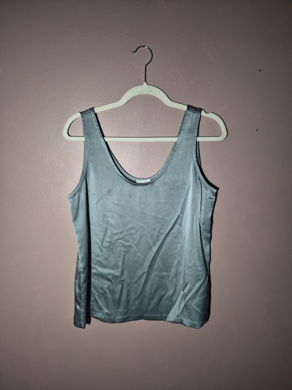 Vintage Silk Tank Top Zelda Size Medium M Made In USA Layering Office Siren ✨️💫